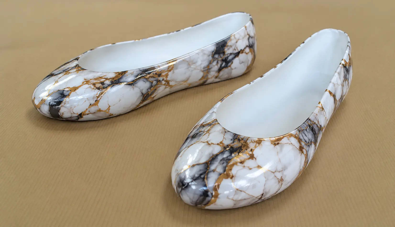 Tortoiseshell finish